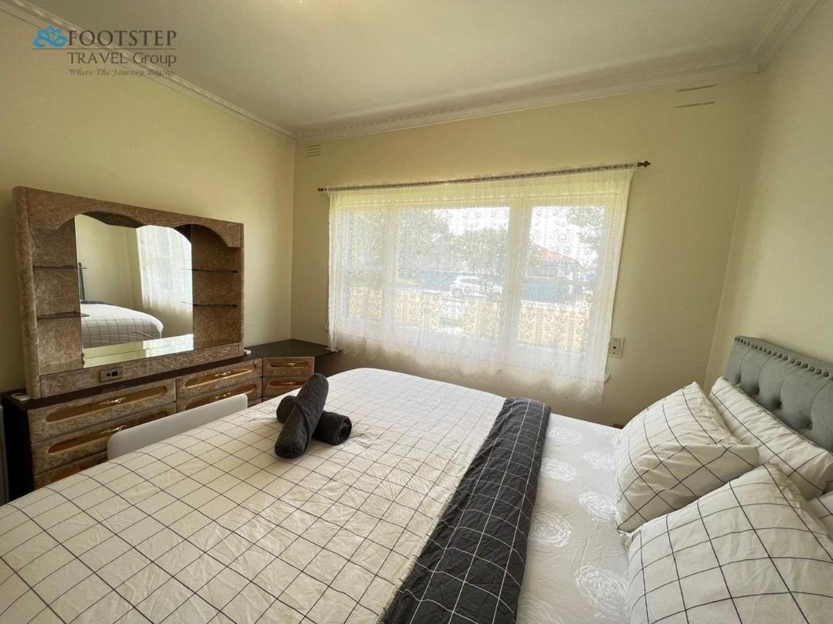 Cosy 4Br Home 15 Minutes Away From Melbourne Airport Saint Albans Ngoại thất bức ảnh