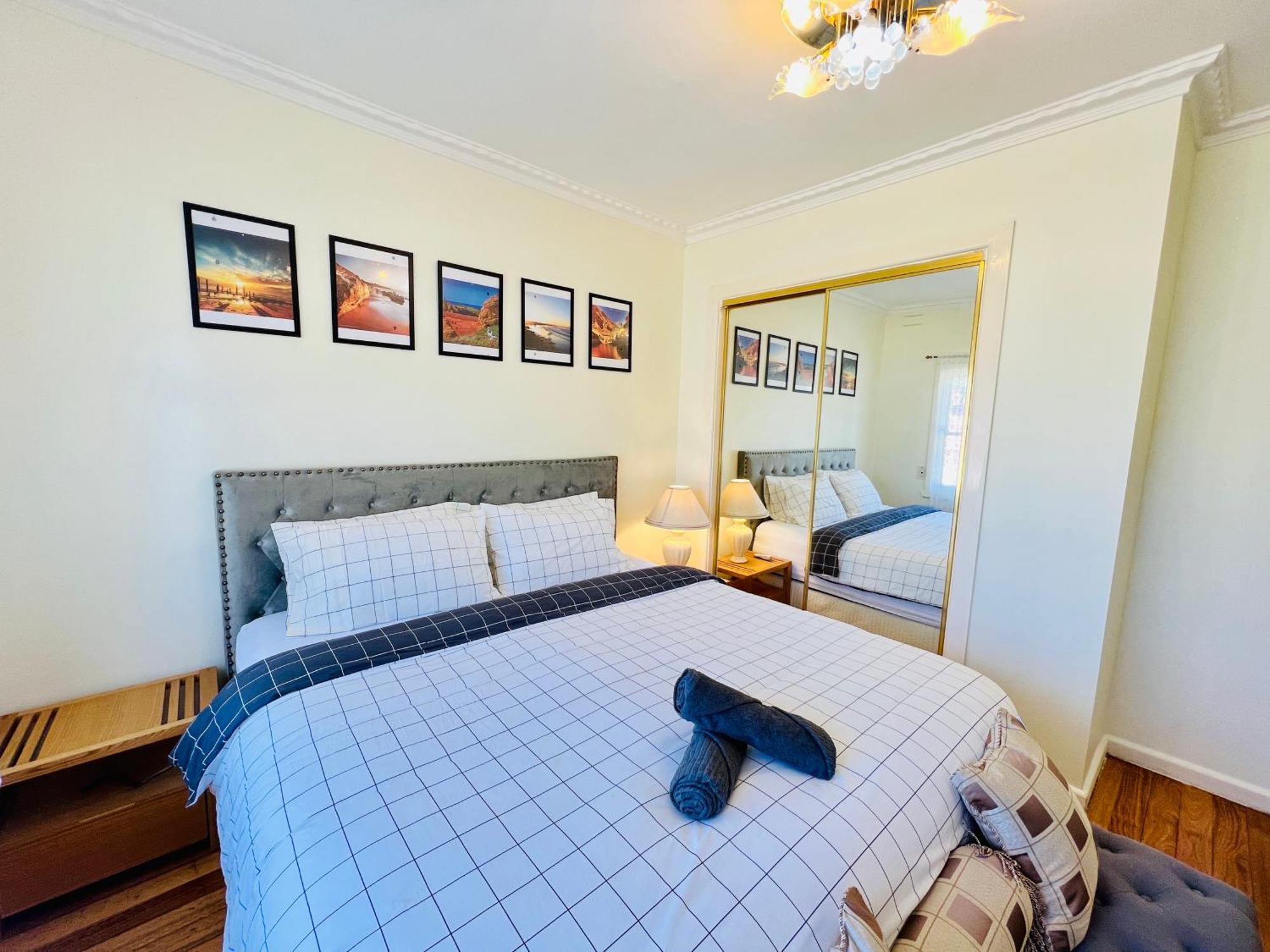 Cosy 4Br Home 15 Minutes Away From Melbourne Airport Saint Albans Ngoại thất bức ảnh