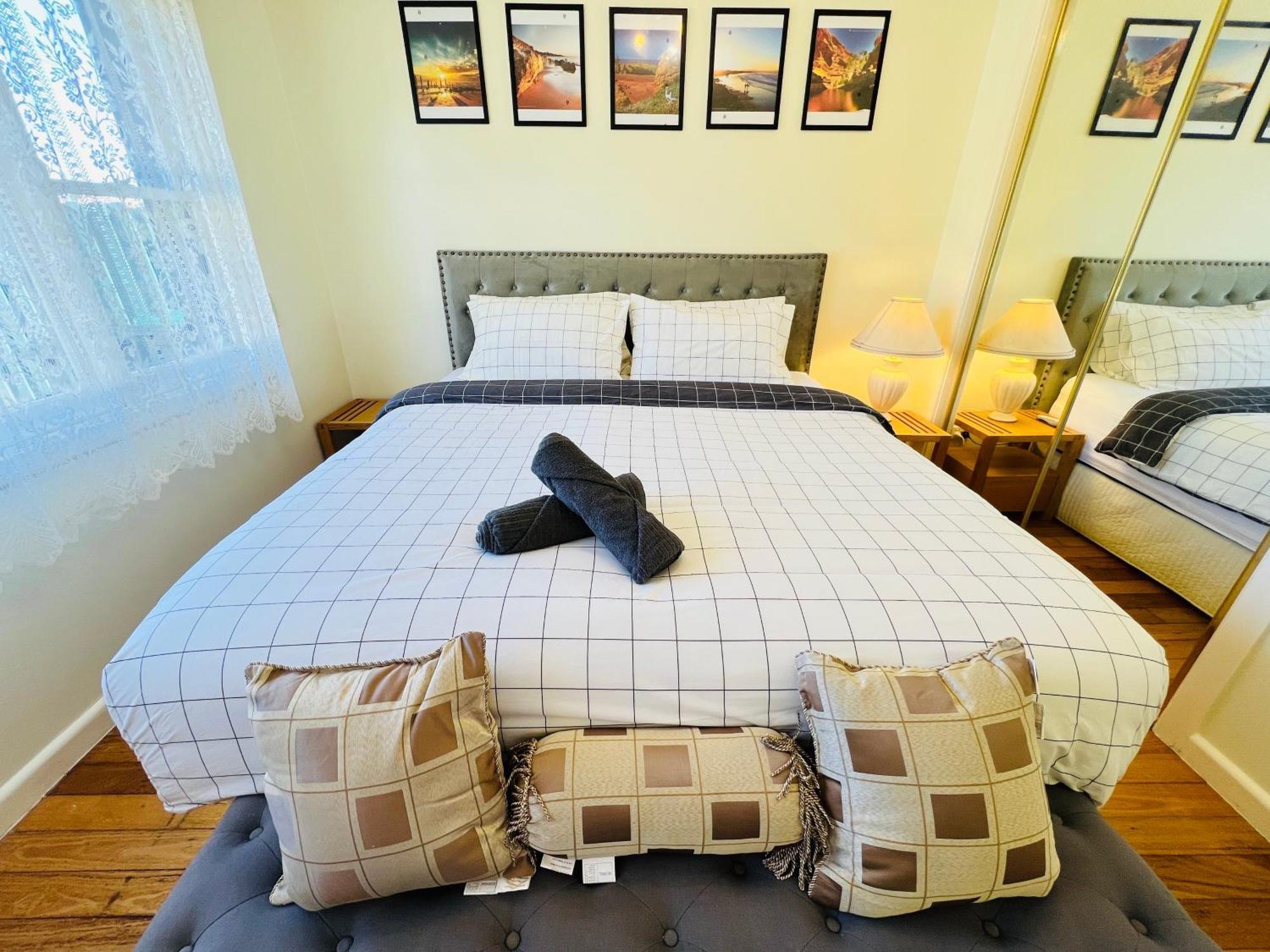Cosy 4Br Home 15 Minutes Away From Melbourne Airport Saint Albans Ngoại thất bức ảnh