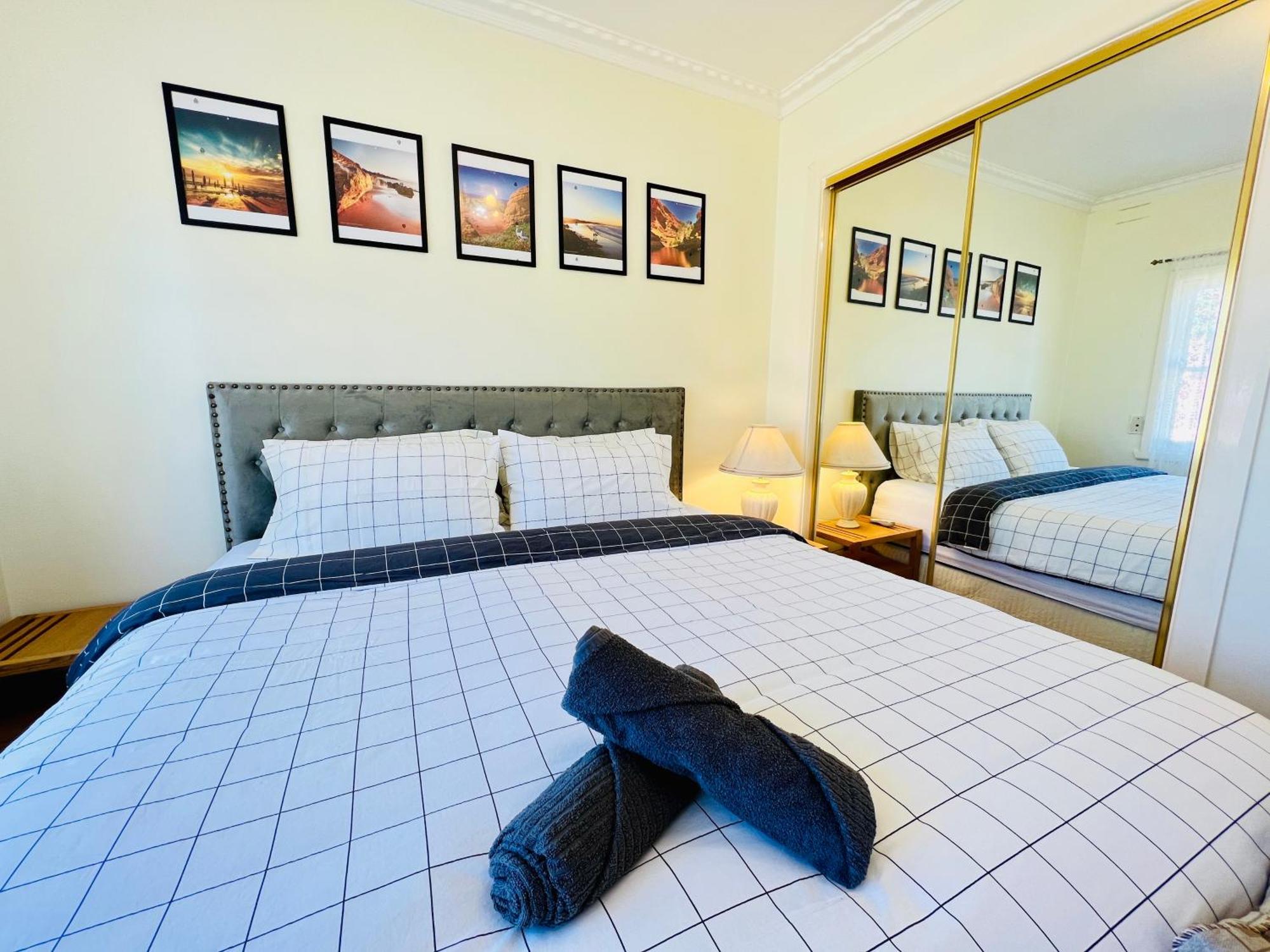 Cosy 4Br Home 15 Minutes Away From Melbourne Airport Saint Albans Ngoại thất bức ảnh