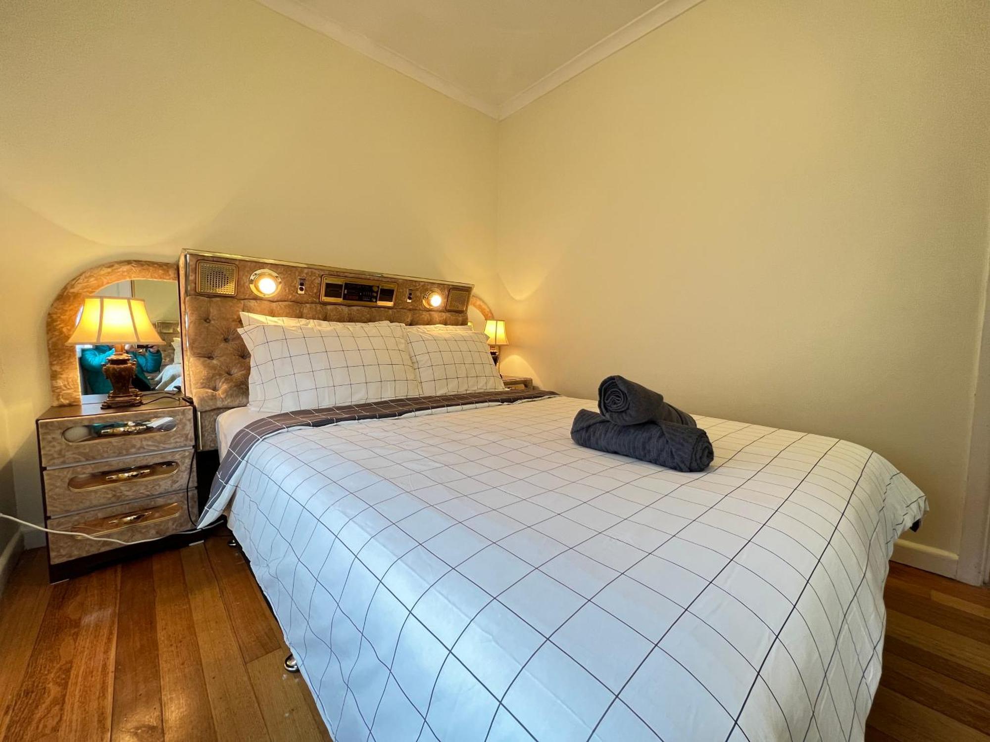 Cosy 4Br Home 15 Minutes Away From Melbourne Airport Saint Albans Ngoại thất bức ảnh