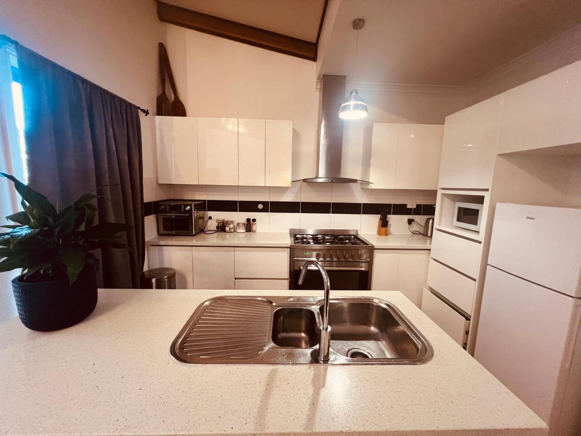 Cosy 4Br Home 15 Minutes Away From Melbourne Airport Saint Albans Ngoại thất bức ảnh