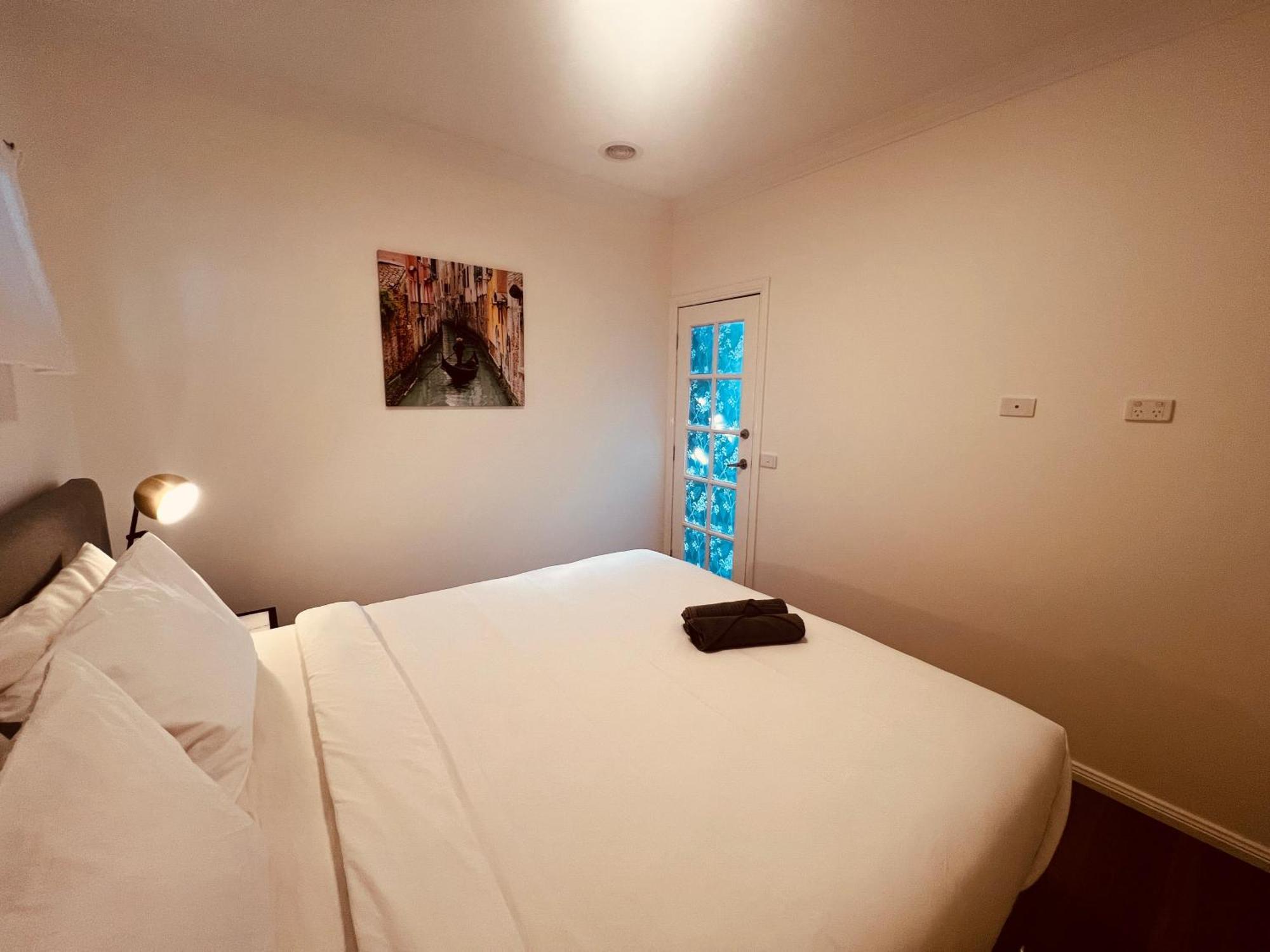 Cosy 4Br Home 15 Minutes Away From Melbourne Airport Saint Albans Ngoại thất bức ảnh
