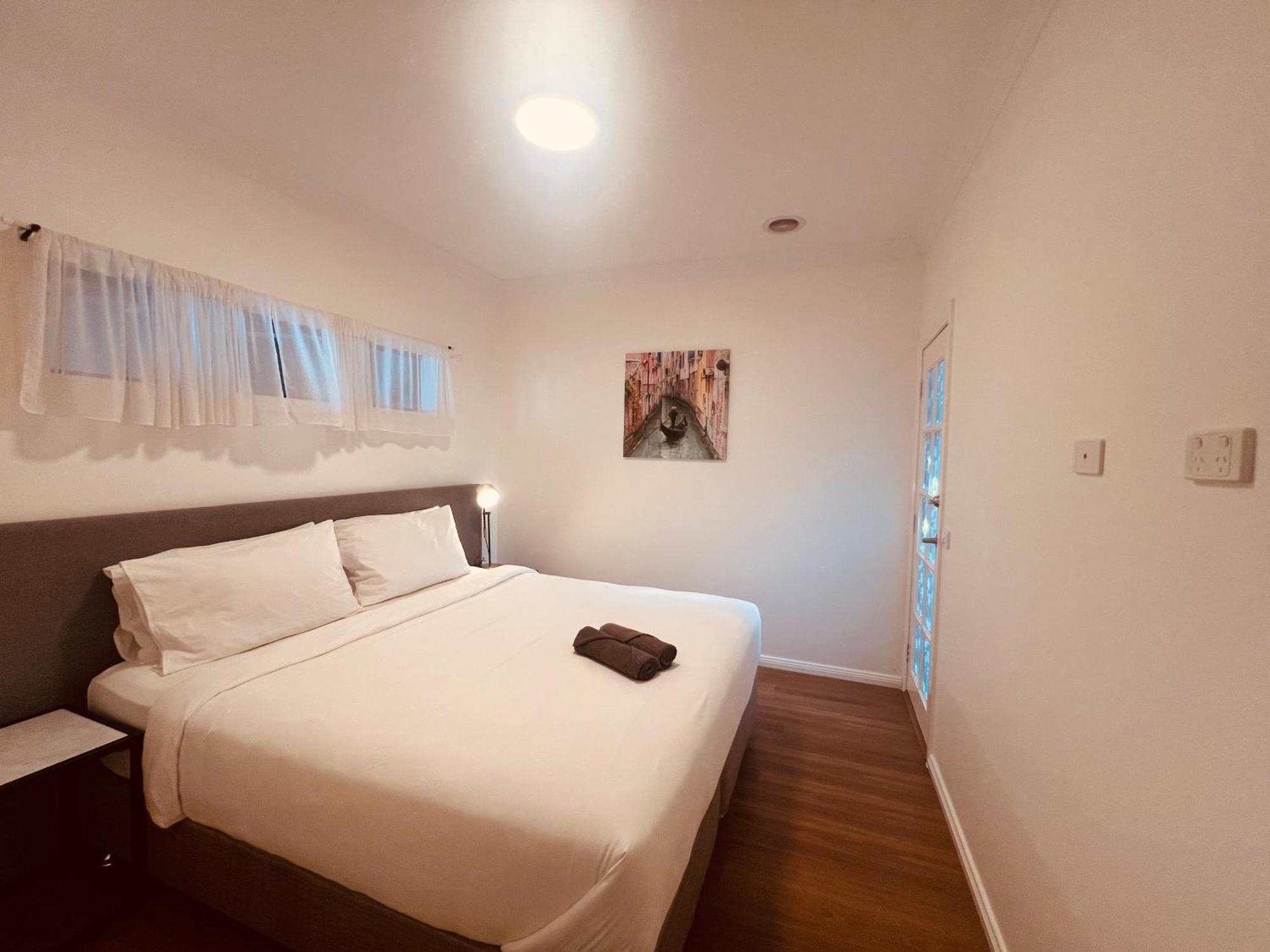 Cosy 4Br Home 15 Minutes Away From Melbourne Airport Saint Albans Ngoại thất bức ảnh