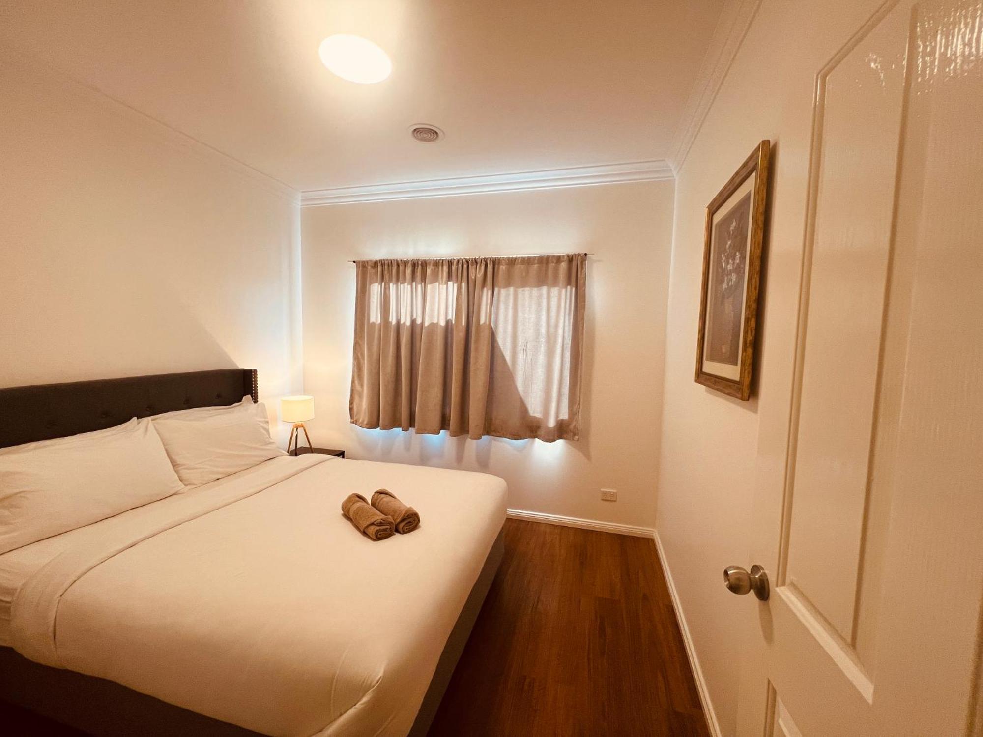 Cosy 4Br Home 15 Minutes Away From Melbourne Airport Saint Albans Ngoại thất bức ảnh